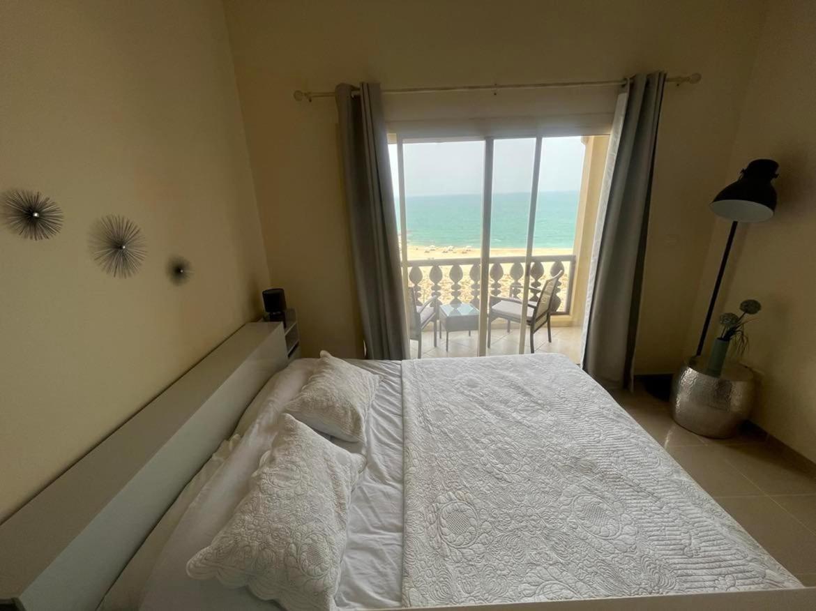 Апартаменты Beach Front Escape Рас-эль-Хайма Экстерьер фото